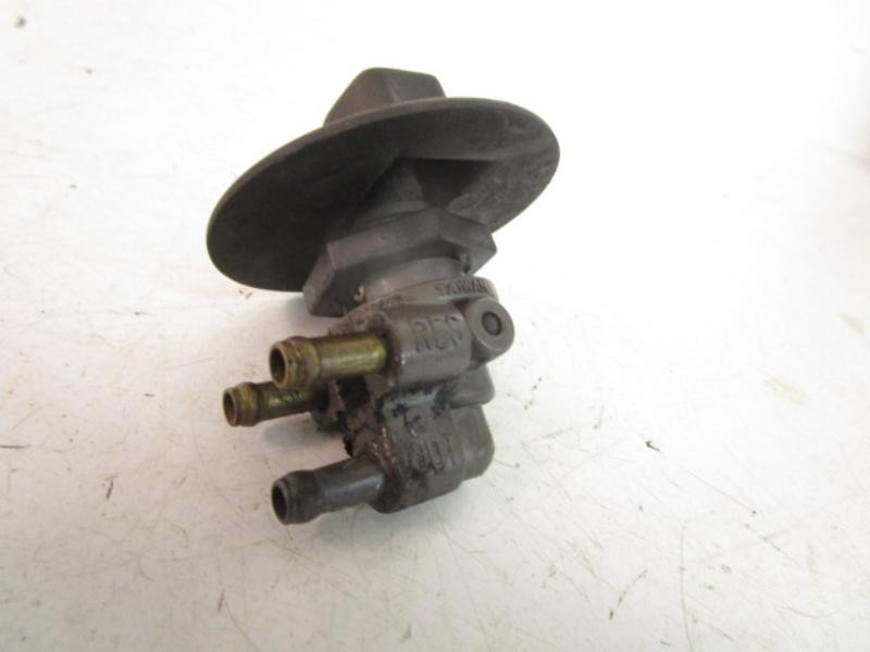 96 Polaris Xpress Xplorer 300 400 Fuel Petcock Shutoff Valve